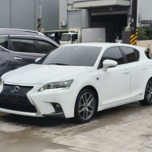 2014 Lexus CT 200h F Sport菁英版