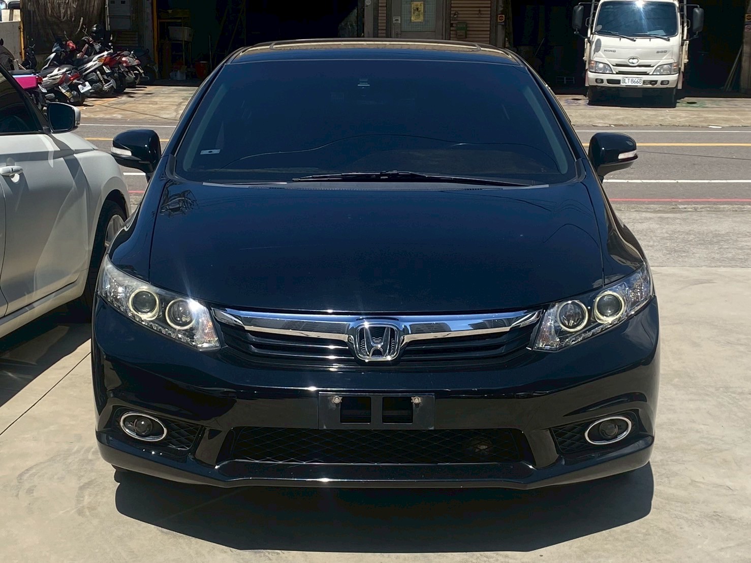 2014 Honda Civic VTi-S (K14):圖片 2